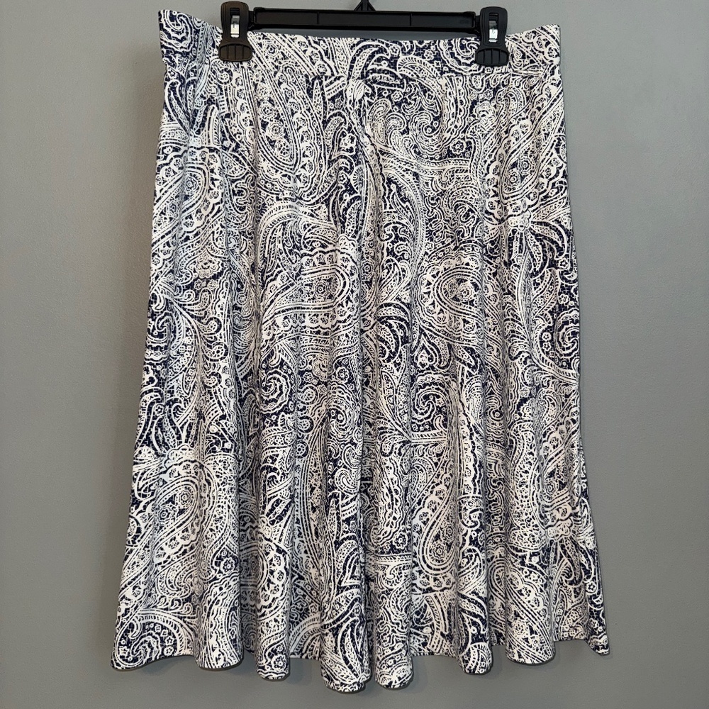 EUC J. McLaughlin Paisley Full Pull On Skater Skirt Size XL